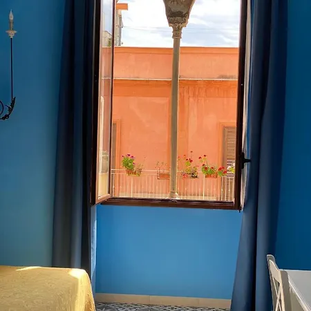 La Bifora E Il Granaio 4* 夏卡