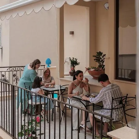 La Bifora E Il Granaio